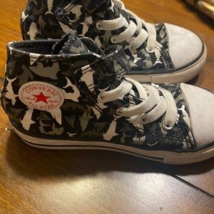 Converse kids shark high tops size 9